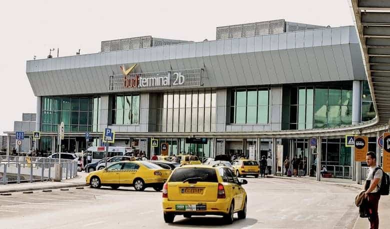 Taxi Terminal 2B-Liszt Ferenc Airport