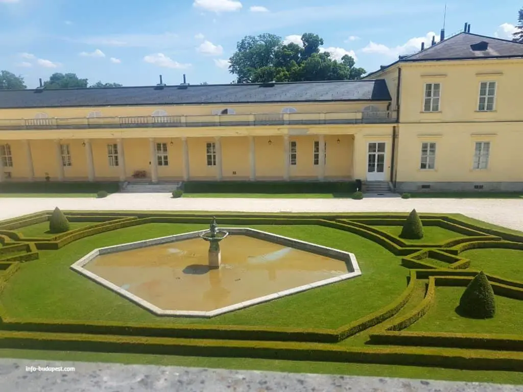 Károlyi Castle, Garden