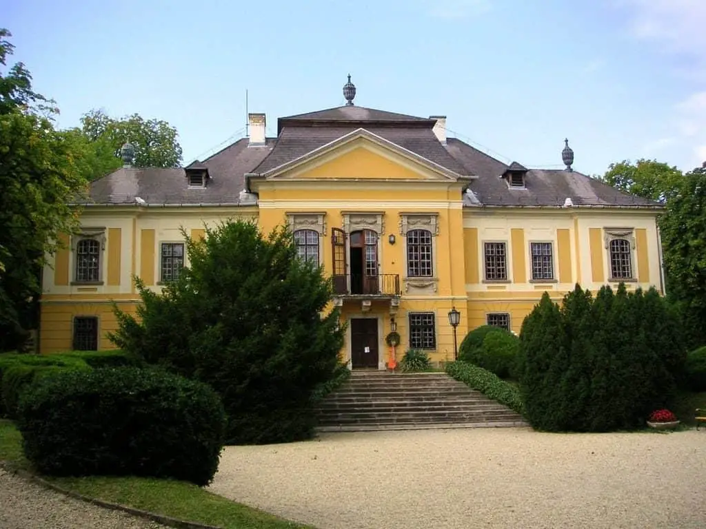 The De la Motte Castle - Noszvaj