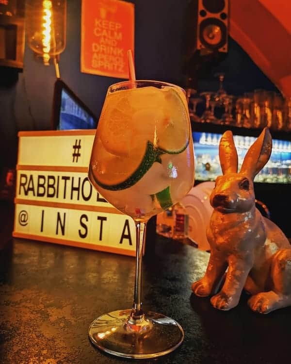 Rabbit Hole coctail bar-Budapest